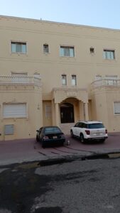 للبيع بيت في القيروان